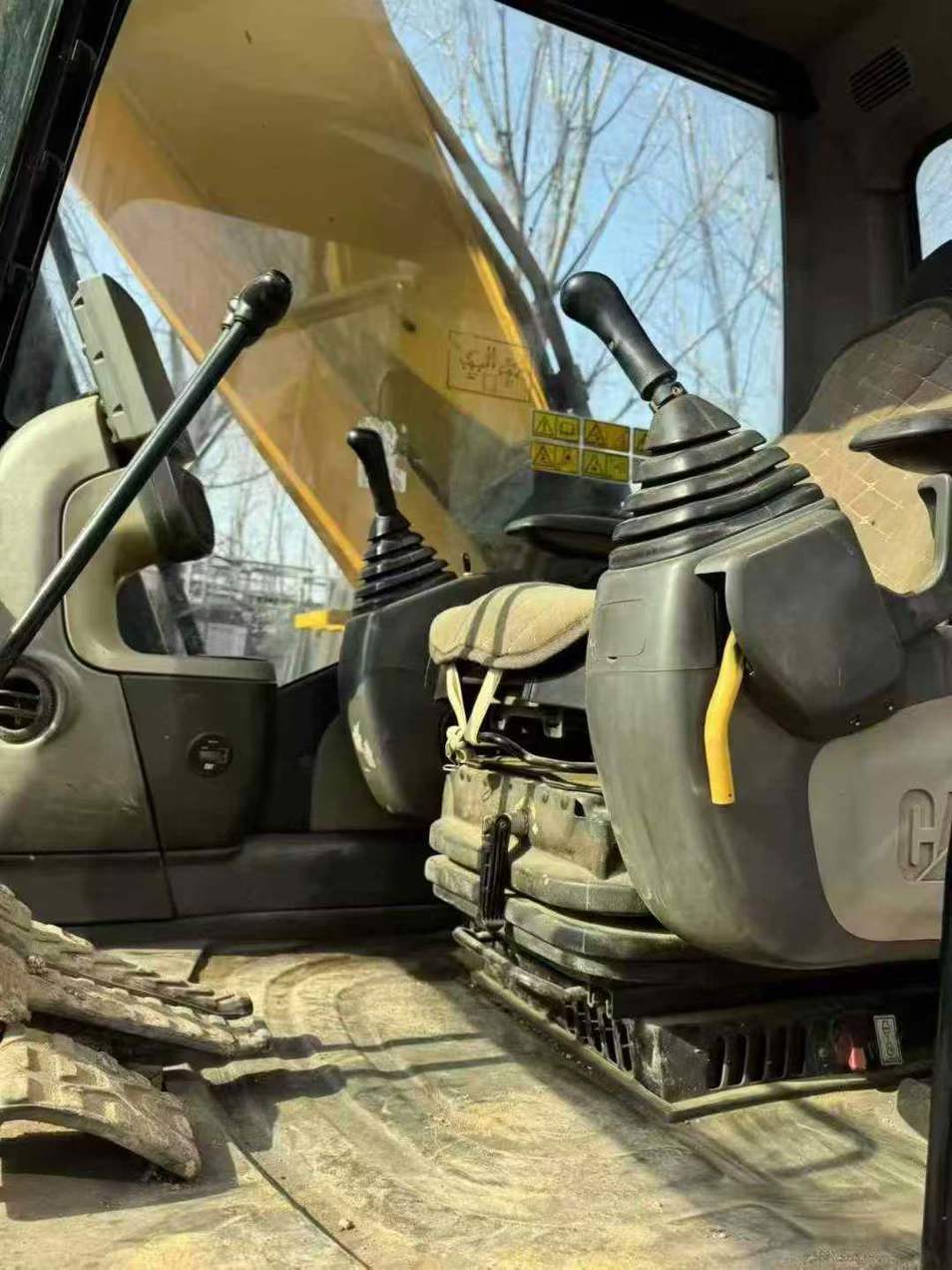Buy Caterpillar 330L Used Excavator / 1