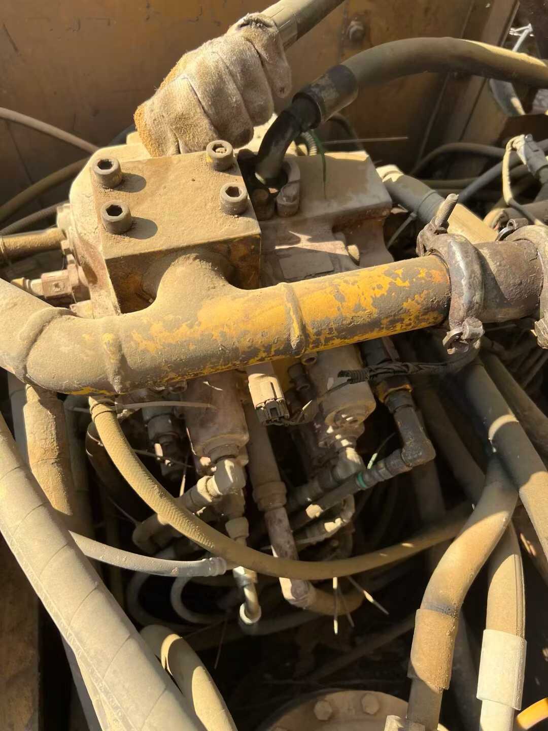 Buy Kato HD820 Used Excavator / 4 Used Kato HD820 Excavator 2016 Model / 4