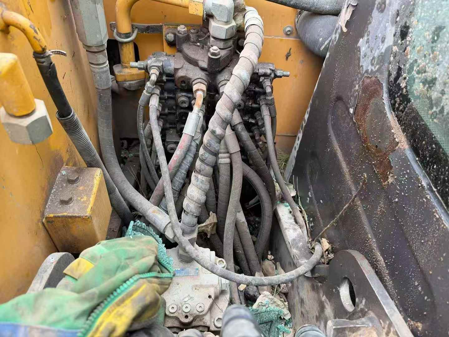 Buy Sany SY75 Used Excavator / 6 Used Sany SY75 Excavator 2014 Model / 6