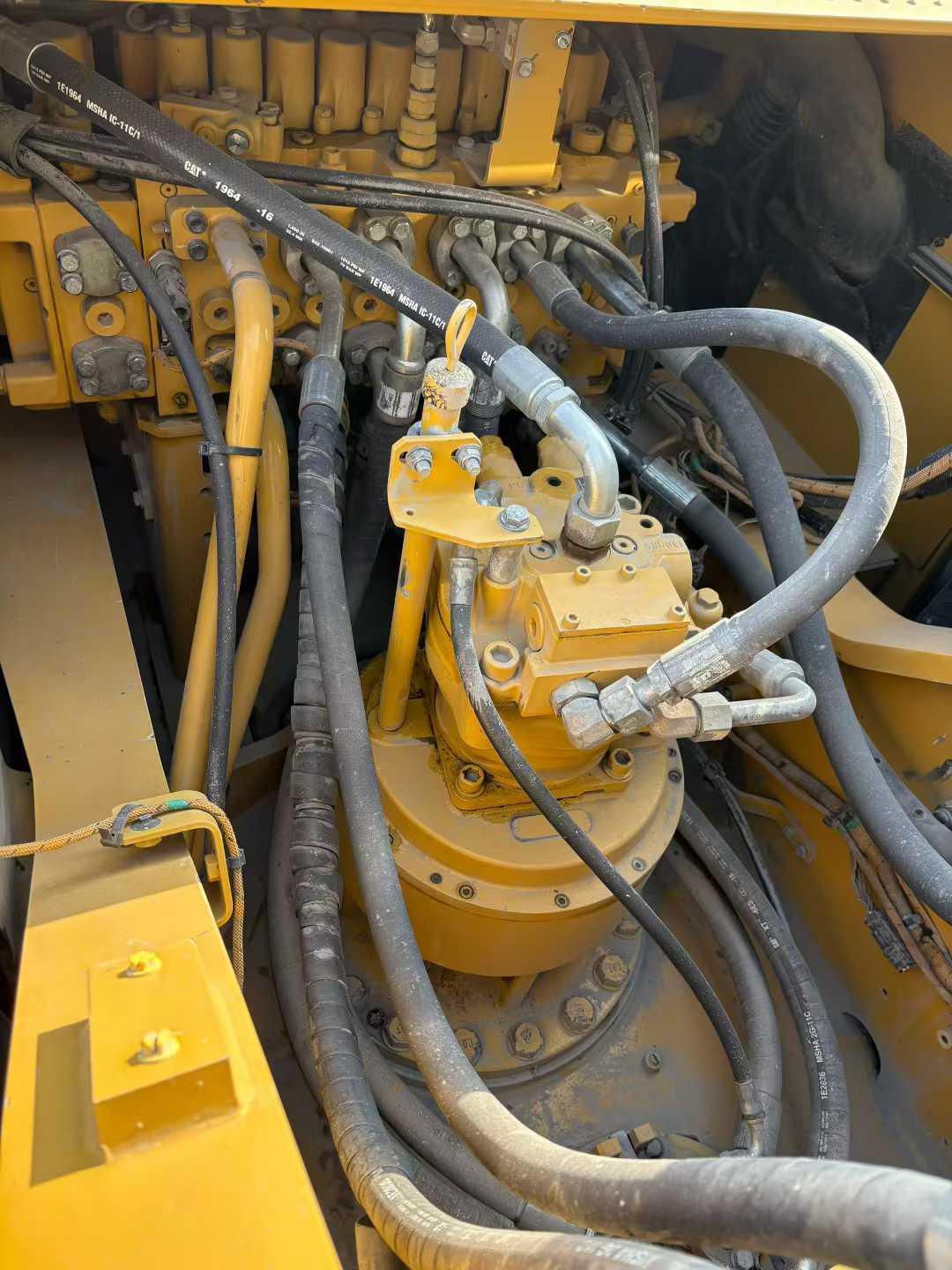 Buy Caterpillar 330L Used Excavator / 7 Used Caterpillar 330L Excavator 2020 Model / 7