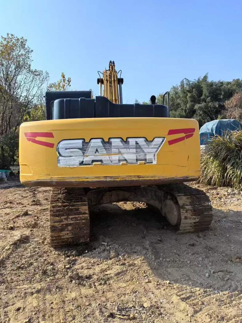 Buy Sany SY205H Used Excavator / 2 Used Sany SY205H Excavator 2021 Model / 2