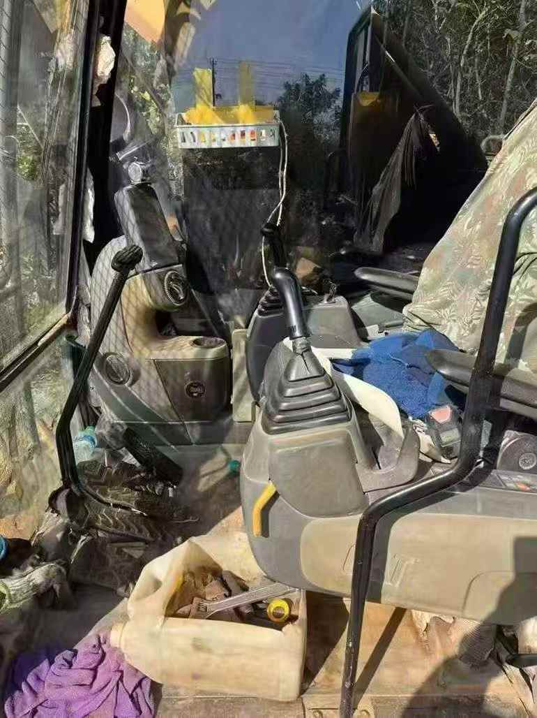 Buy Caterpillar CT16 Used Excavator / 4 Used Caterpillar CT16 Excavator 2013 Model / 4