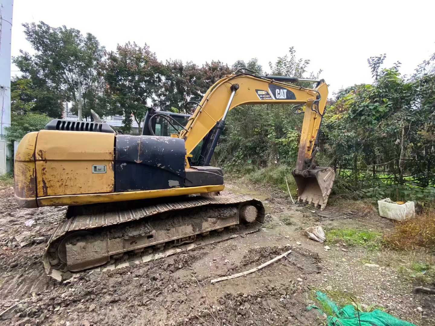 Buy Caterpillar CT18 Used Excavator / 1