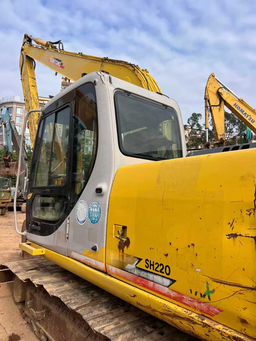 Buy Sumitomo SH120-3 Used Excavator / 3 Used Sumitomo SH120-3 Excavator 2016 Model / 3