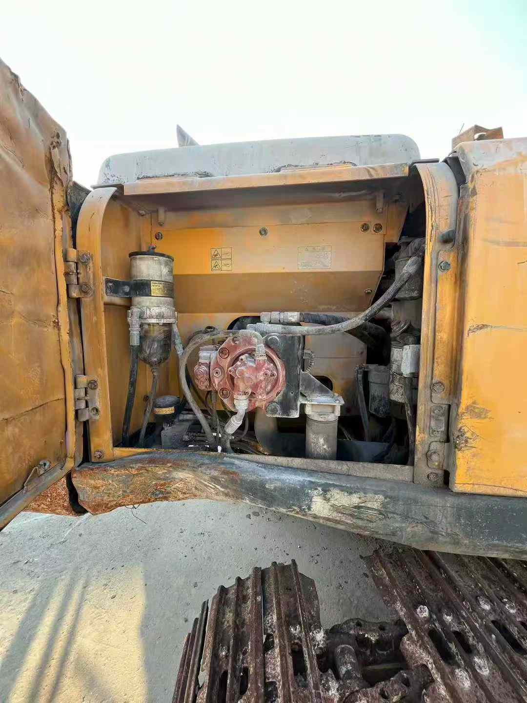 Buy Hyundai R215VSN Used Excavator / 6 Used Hyundai R215VSN Excavator 2020 Model / 6