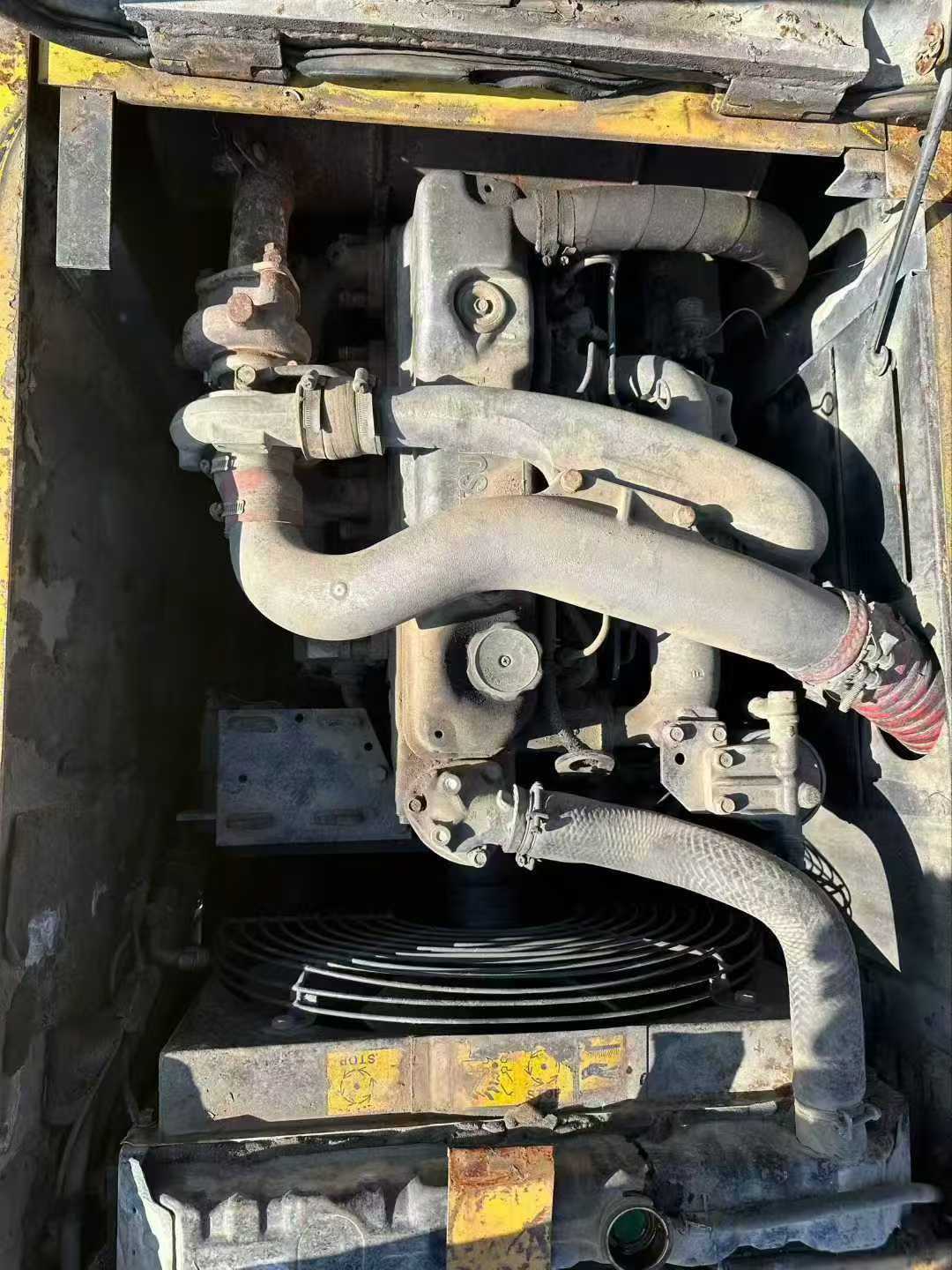 Buy Kato HD512 Used Excavator / 8 Used Kato HD512 Excavator 2016 Model / 8