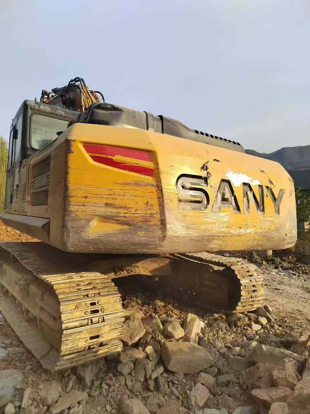 Buy Sany SY245H Used Excavator / 1