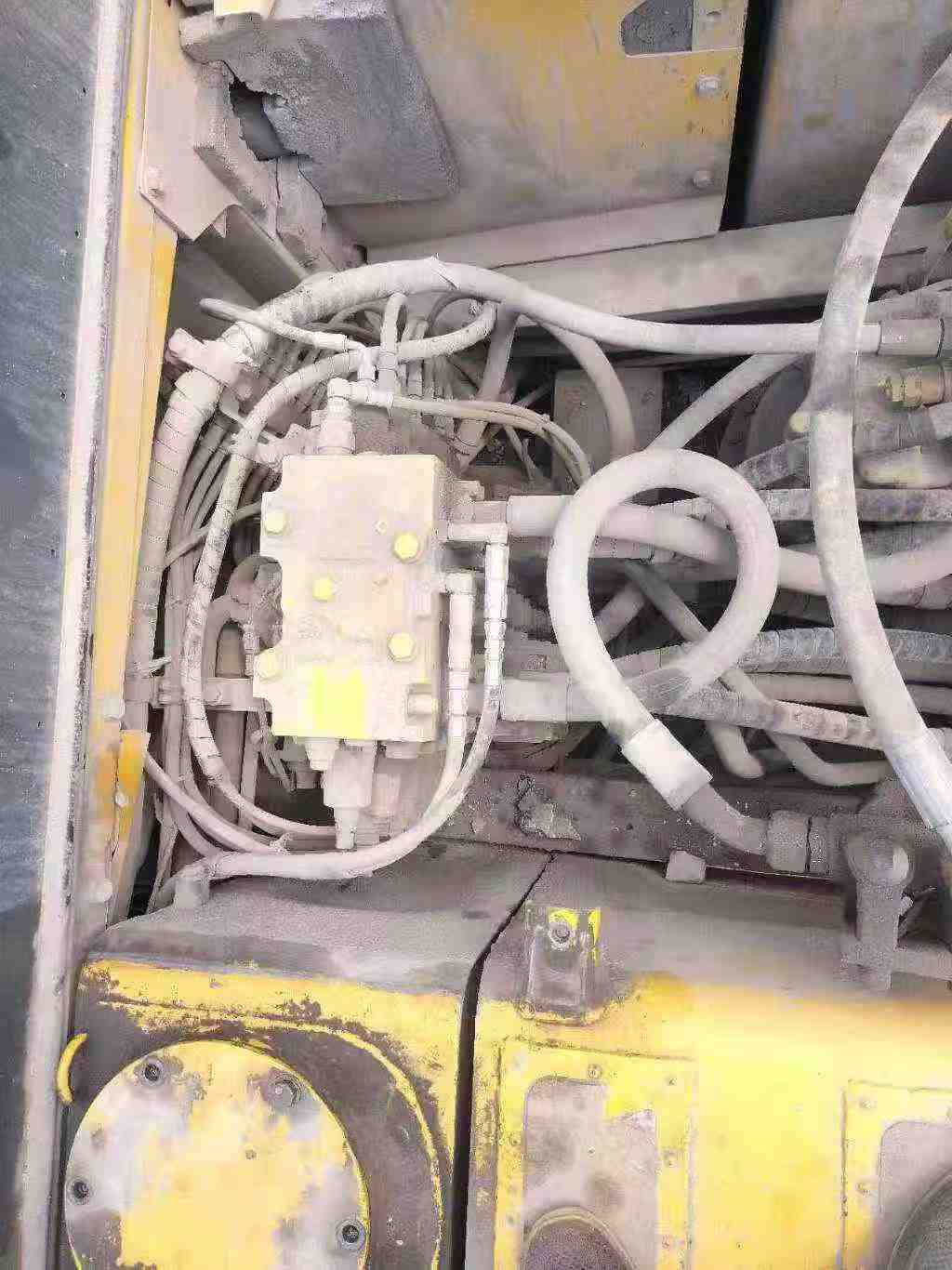 Buy Komatsu PC220 Used Excavator / 3 Used Komatsu PC220 Excavator 2018 Model / 3