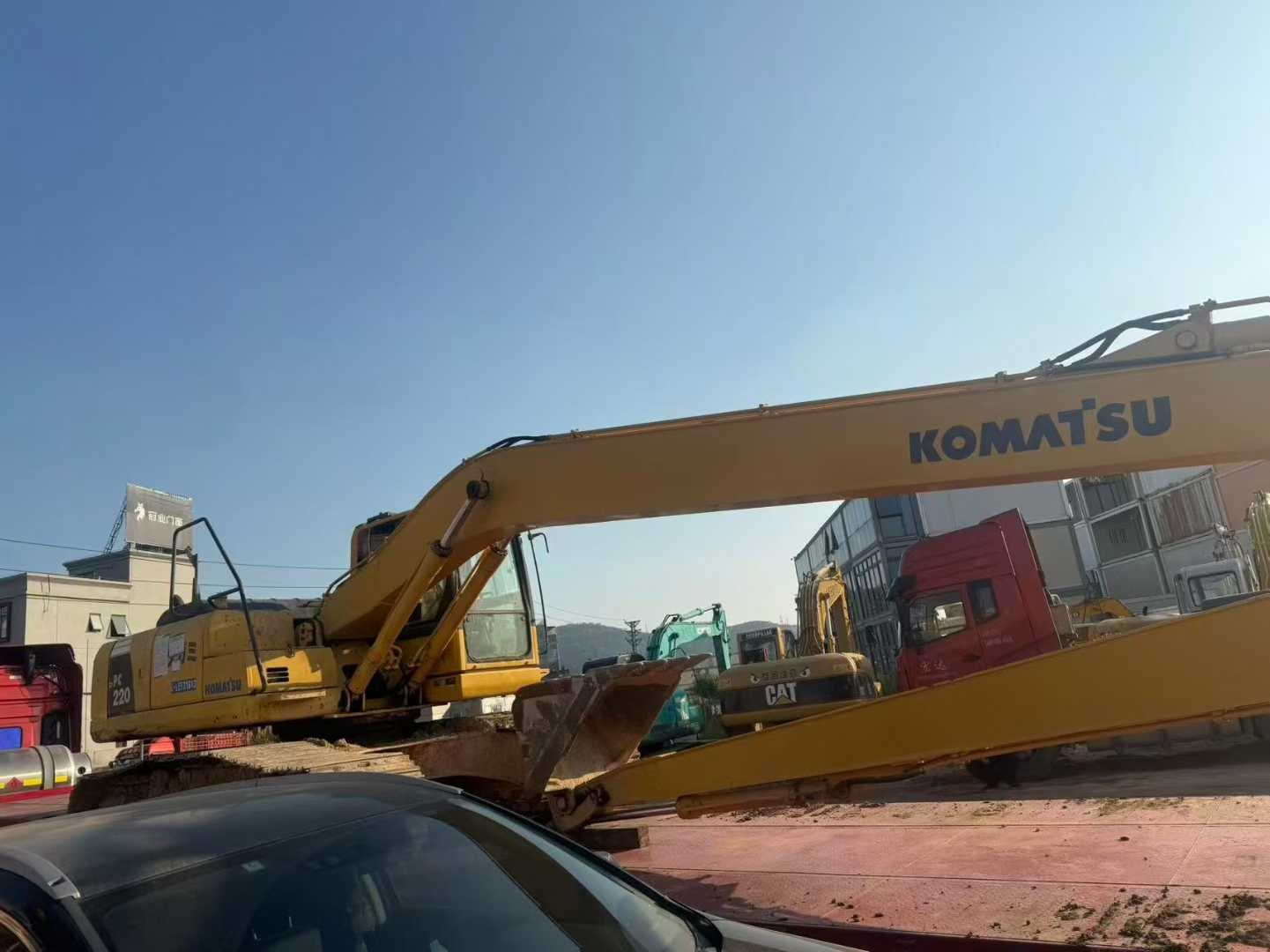 Buy Komatsu PC220-8 Used Excavator / 4 Used Komatsu PC220-8 Excavator 2016 Model / 4