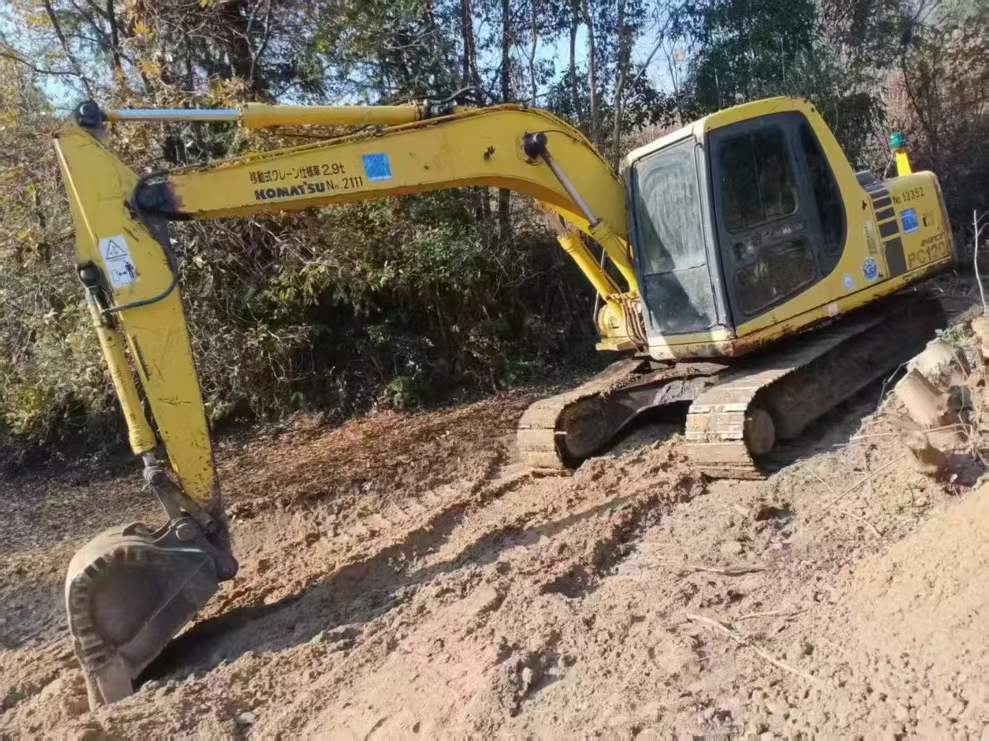 Buy Komatsu PC120-6E0 Used Excavator / 1