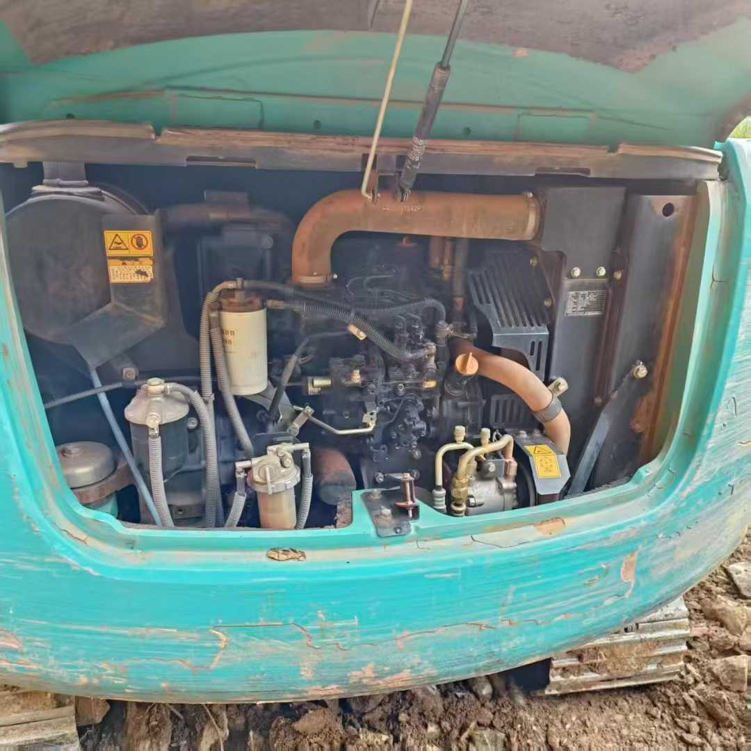 Buy Kobelco SK60 Used Excavator / 1