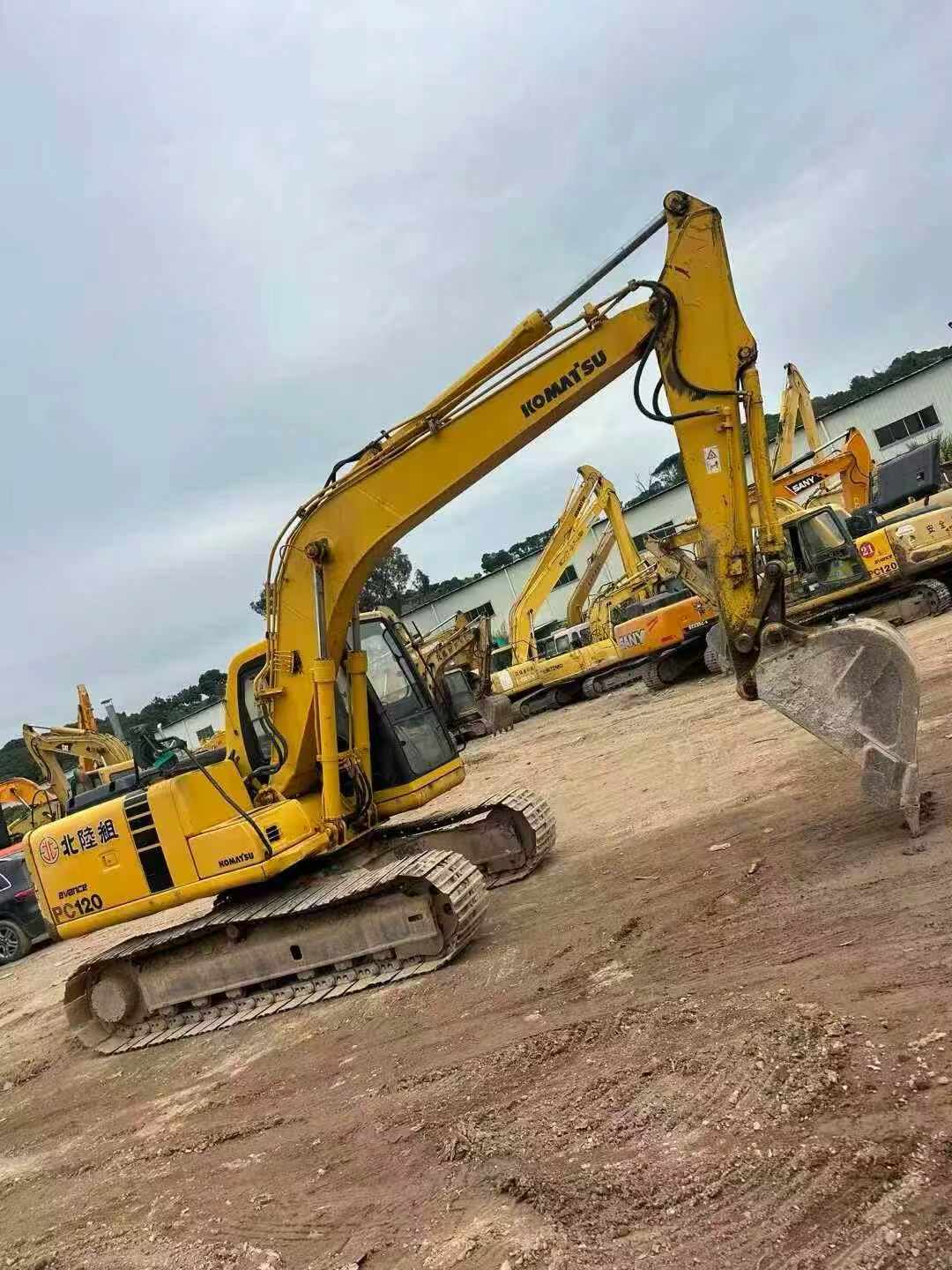 Buy Komatsu PC120-6 Used Excavator / 4 Used Komatsu PC120-6 Excavator 2016 Model / 4
