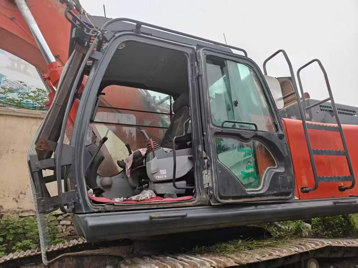 Buy Hitachi EX90 Used Excavator / 3 Used Hitachi EX90 Excavator 2017 Model / 3