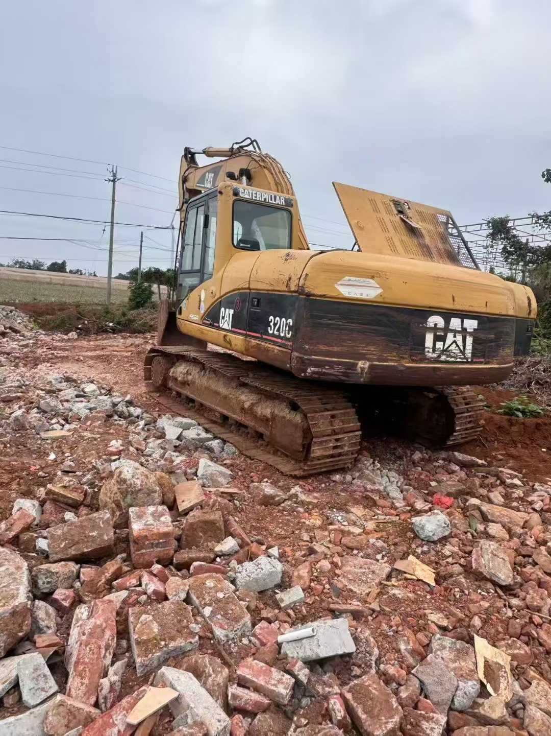 Buy Caterpillar 320C Used Excavator / 4 Used Caterpillar 320C Excavator 2016 Model / 4