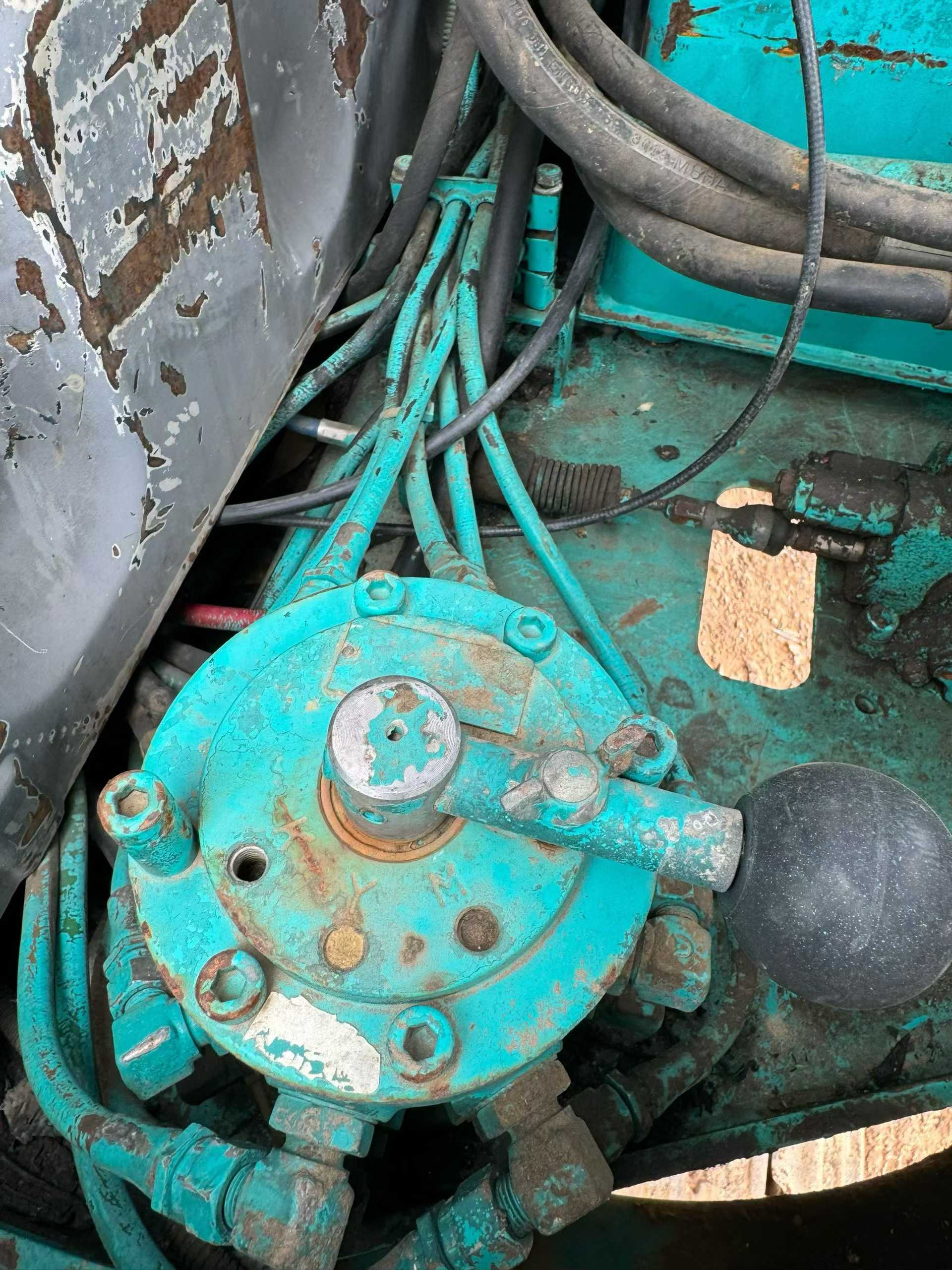 Buy Kobelco SK60 Used Excavator / 5 Used Kobelco SK60 Excavator 2016 Model / 5