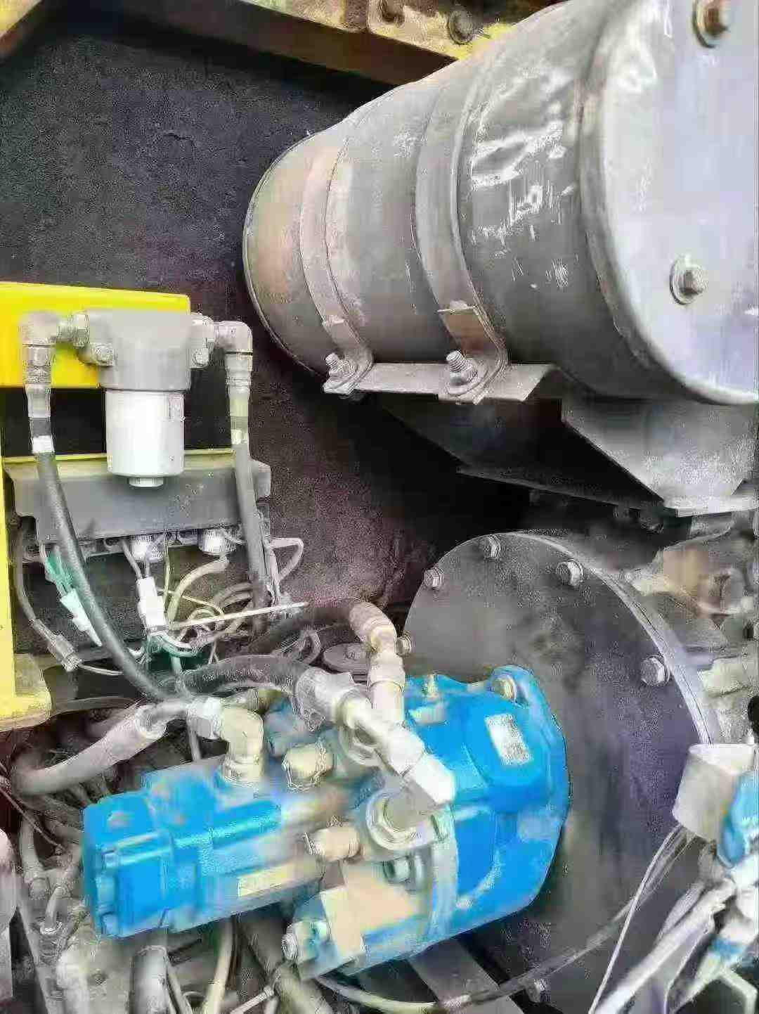 Buy Hyundai HX60 Used Excavator / 3 Used Hyundai HX60 Excavator 2013 Model / 3