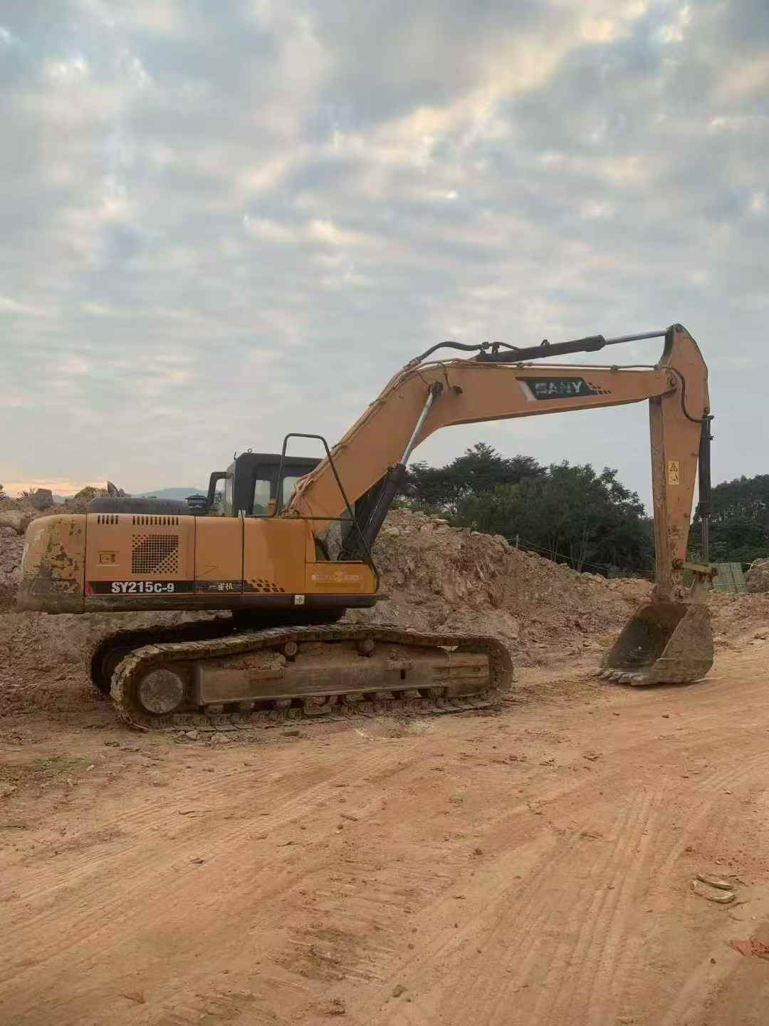 Buy Sany SY215C-9 Used Excavator / 2 Used Sany SY215C-9 Excavator 2013 Model / 2