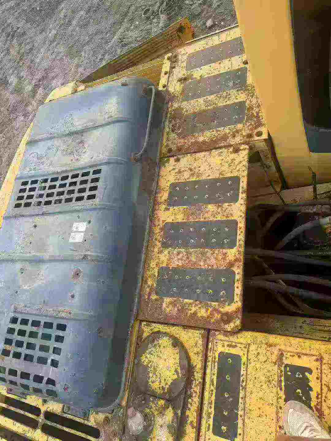 Buy Komatsu PC240LC-8 Used Excavator / 1