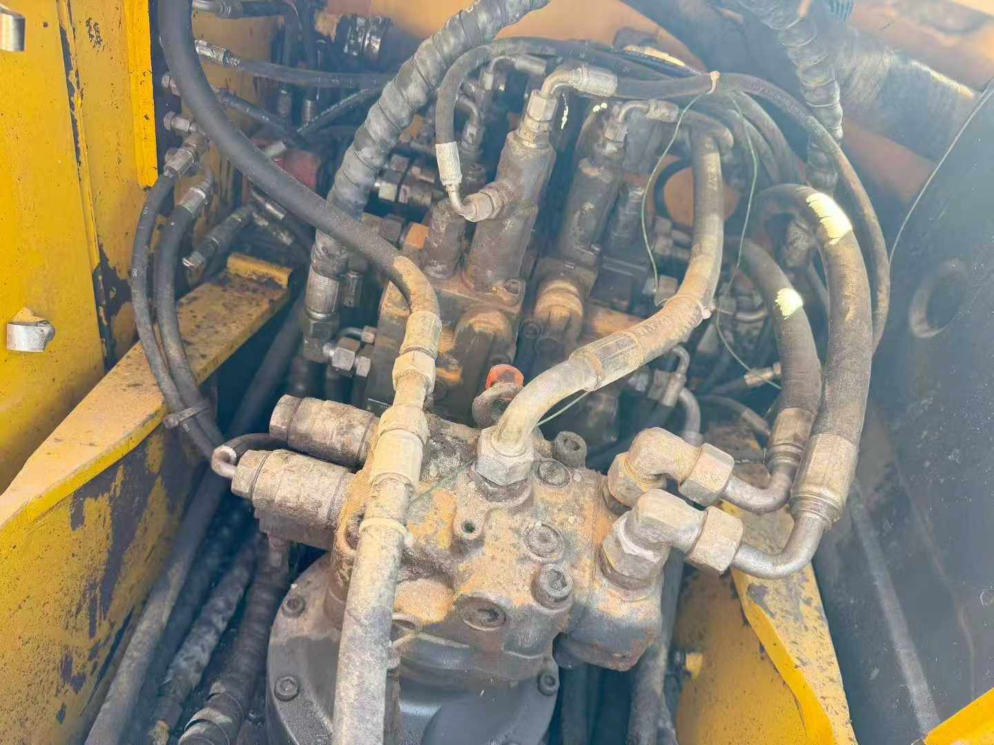 Buy XCMG XE135GA Used Excavator / 4 Used XCMG XE135GA Excavator 2016 Model / 4