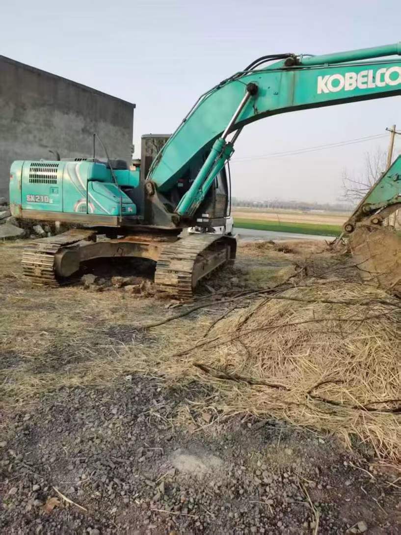 Used Kobelco SK210 Excavator 2019 Model / 9