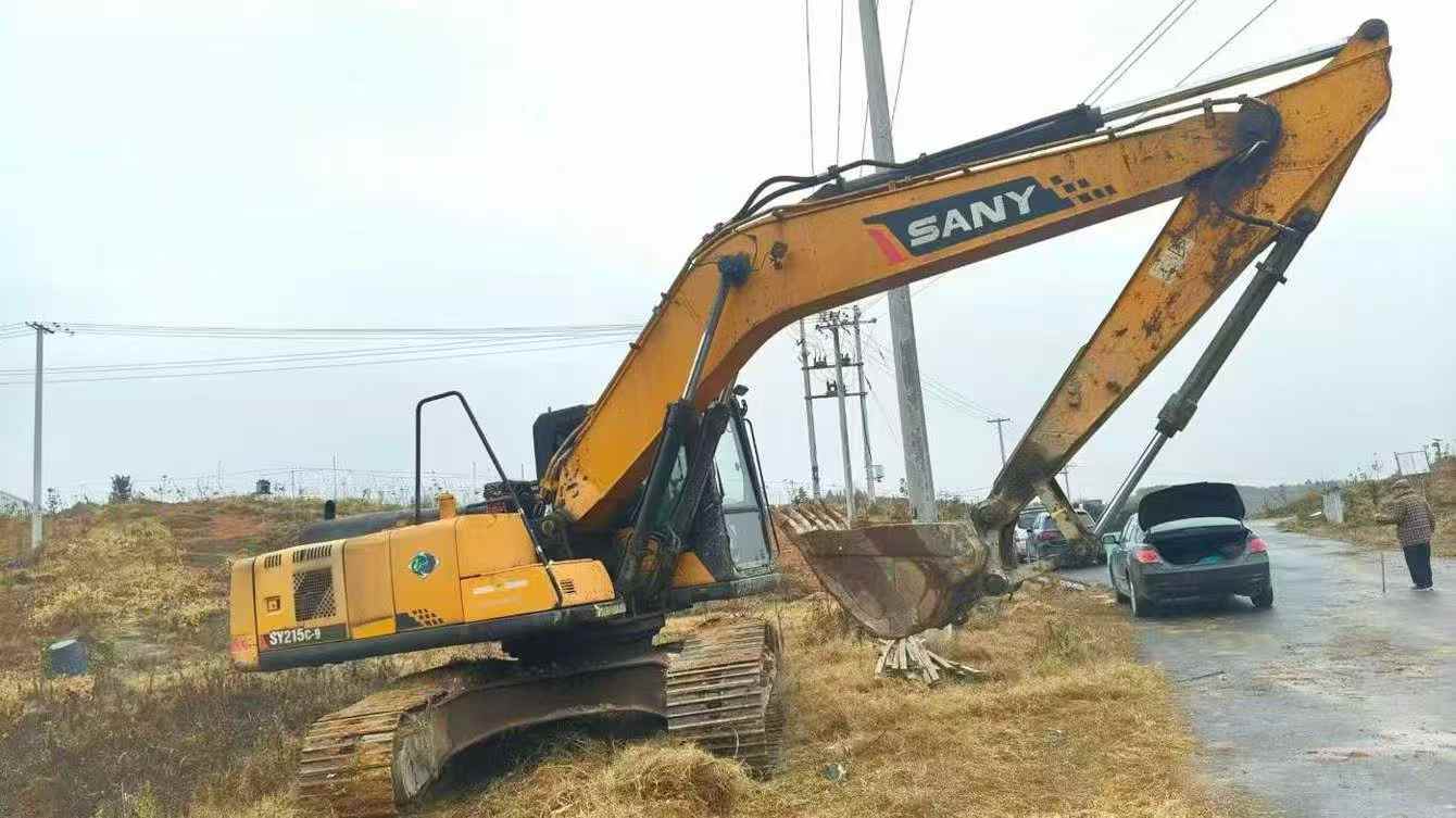 Buy Sany SY215C-9 Used Excavator / 2 Used Sany SY215C-9 Excavator 2016 Model / 2