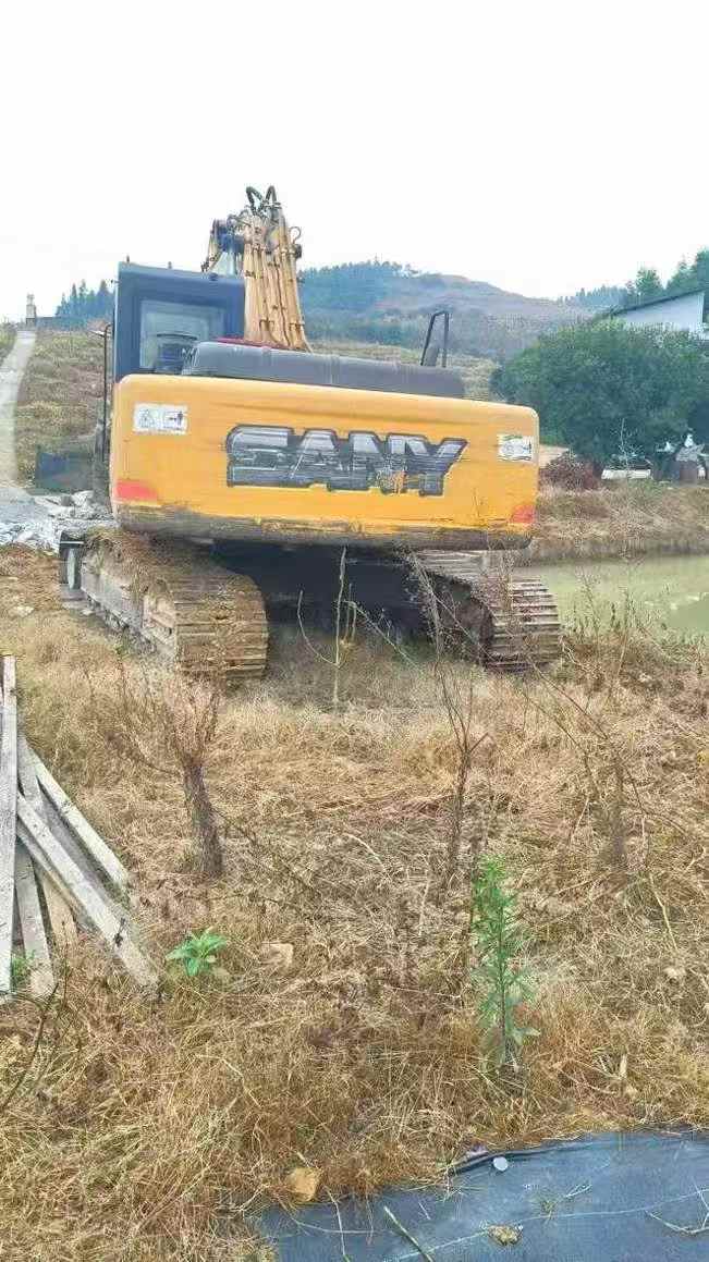 Buy Sany SY215C-9 Used Excavator / 3 Used Sany SY215C-9 Excavator 2016 Model / 3