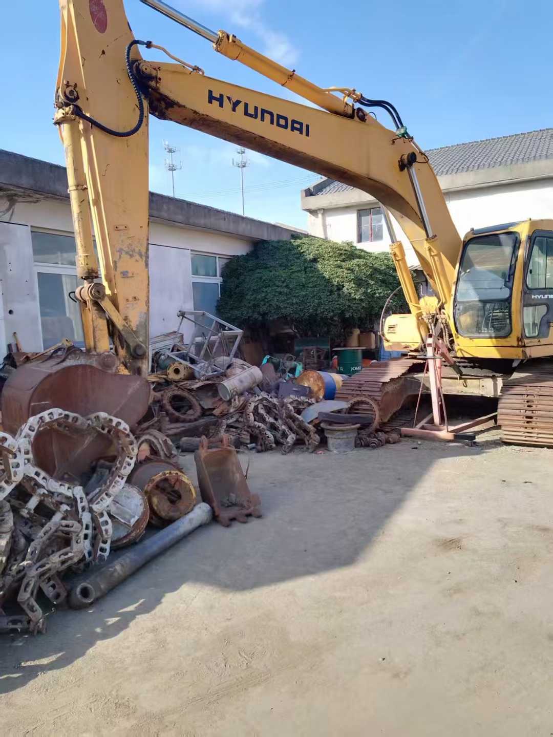 Buy Hyundai R210-5D Used Excavator / 6 Used Hyundai R210-5D Excavator 2016 Model / 6