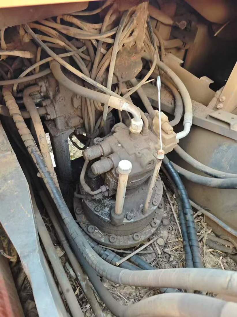 Used Hitachi ZX240-3 Excavator 2016 Model / 5