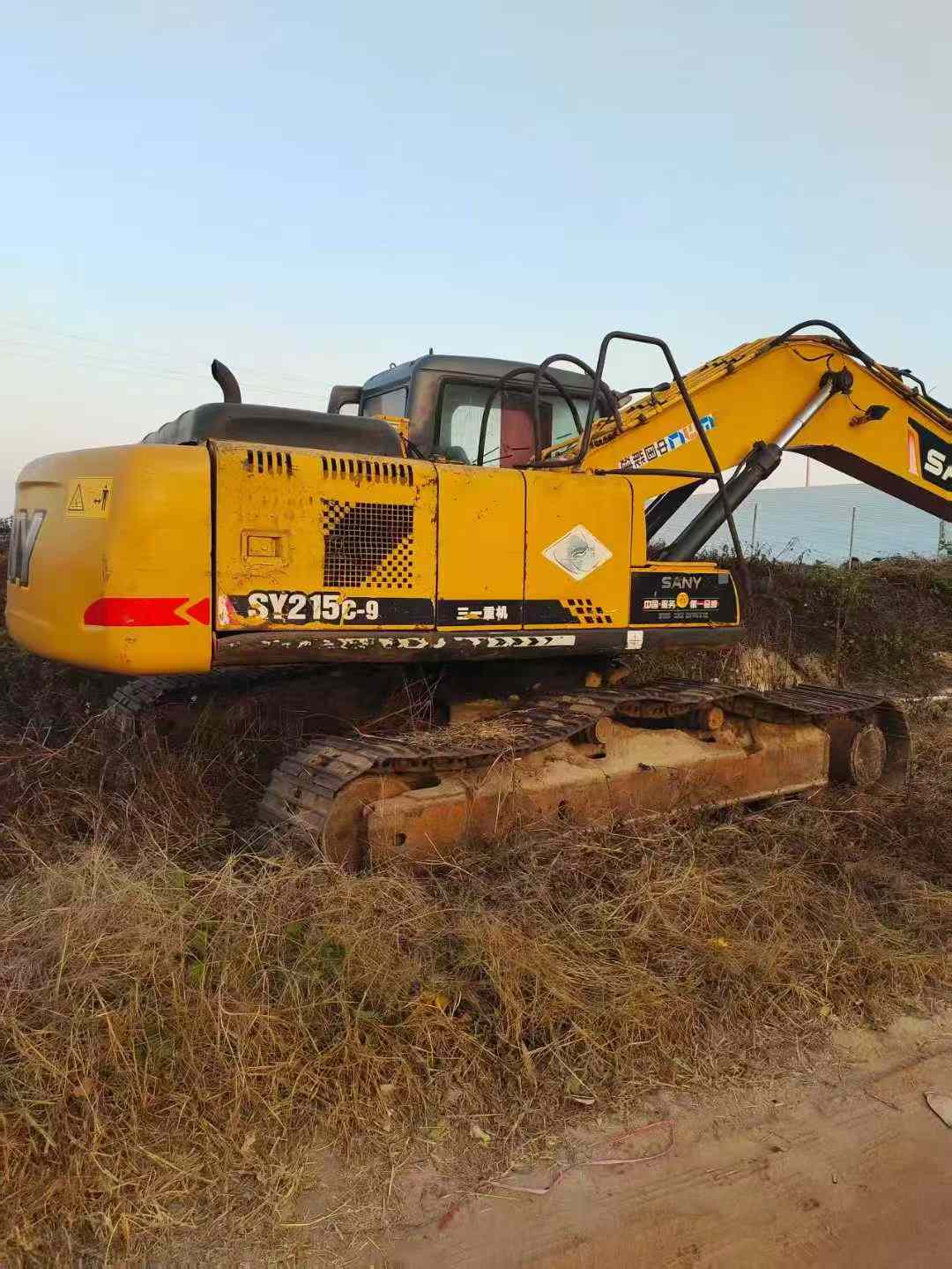 Buy Sany SY215W Used Excavator / 1