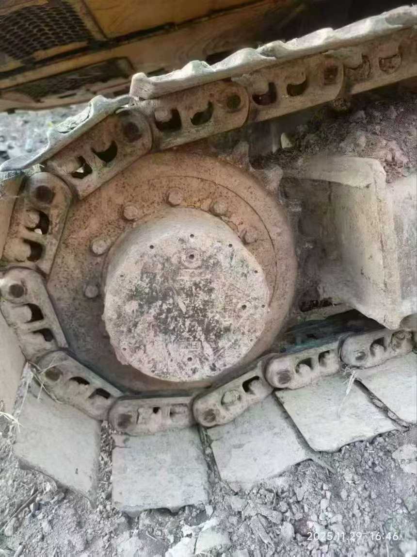 Buy Komatsu PC60-8 Used Excavator / 7 Used Komatsu PC60-8 Excavator 2014 Model / 7