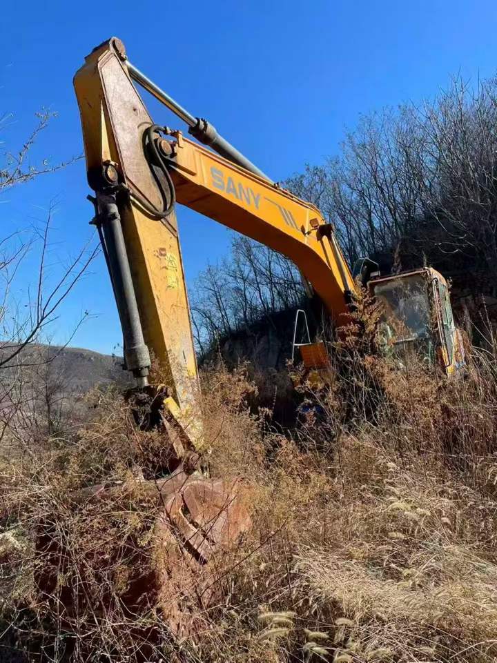 Buy Sany SY215C-8S Used Excavator / 1