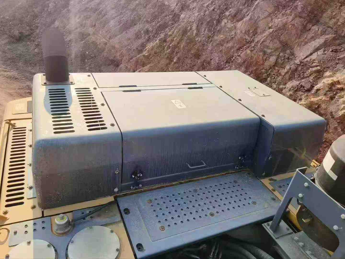 Buy XCMG XE550DK Used Excavator / 3 Used XCMG XE550DK Excavator 2022 Model / 3