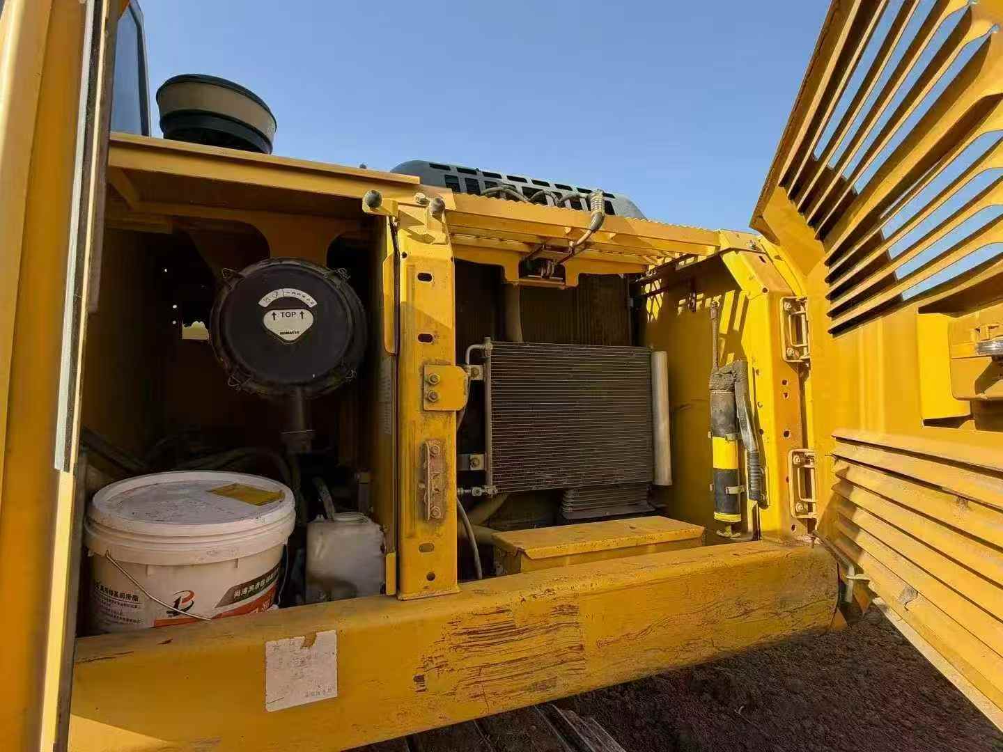 Buy Komatsu PC200-8 Used Excavator / 5 Used Komatsu PC200-8 Excavator 2017 Model / 5