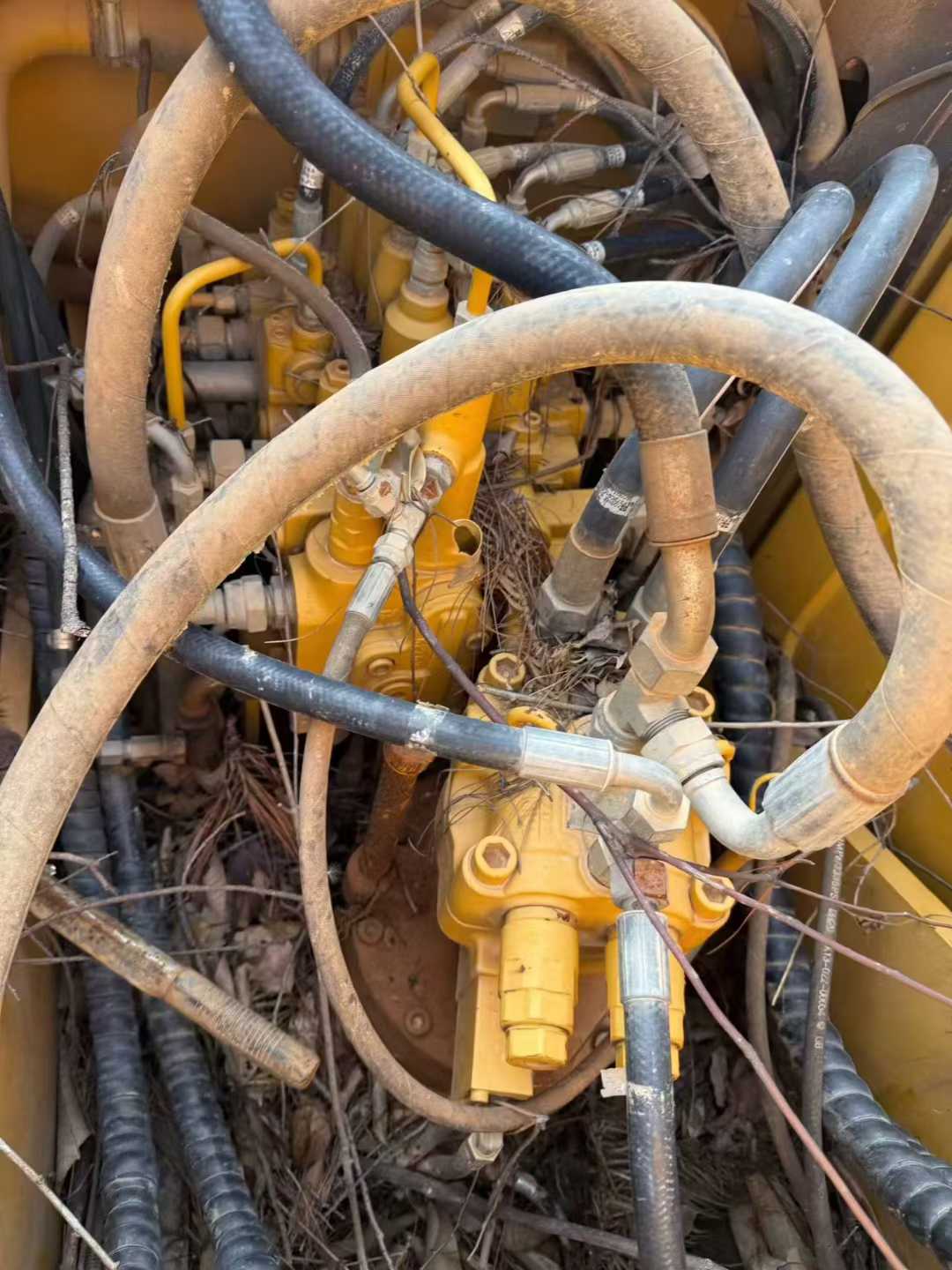 Buy Komatsu PC60-8 Used Excavator / 9 Used Komatsu PC60-8 Excavator 2014 Model / 9