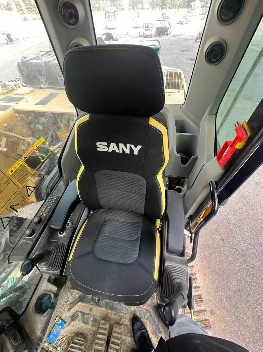 Buy Sany SY215W Used Excavator / 5 Used Sany SY215W Excavator 2022 Model / 5