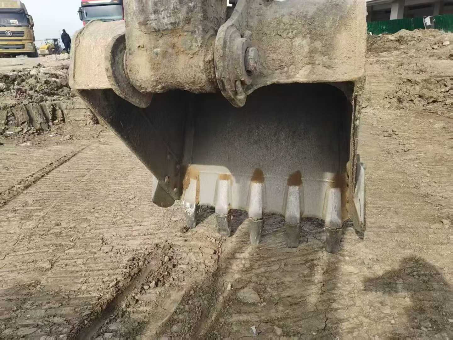 Buy Komatsu PC200 Used Excavator / 9 Used Komatsu PC200 Excavator 2015 Model / 9