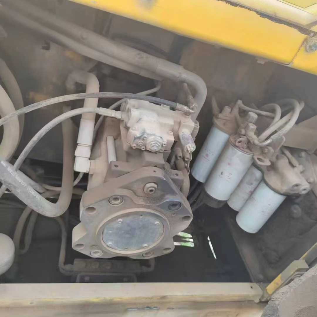 Used Volvo EW70 Excavator 2013 Model / 4