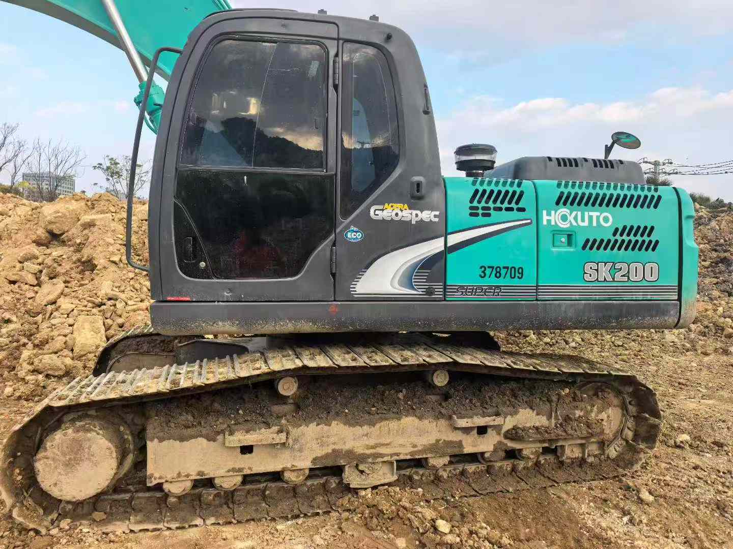 Buy Kobelco SK200 Used Excavator / 9 Used Kobelco SK200 Excavator 2016 Model / 9