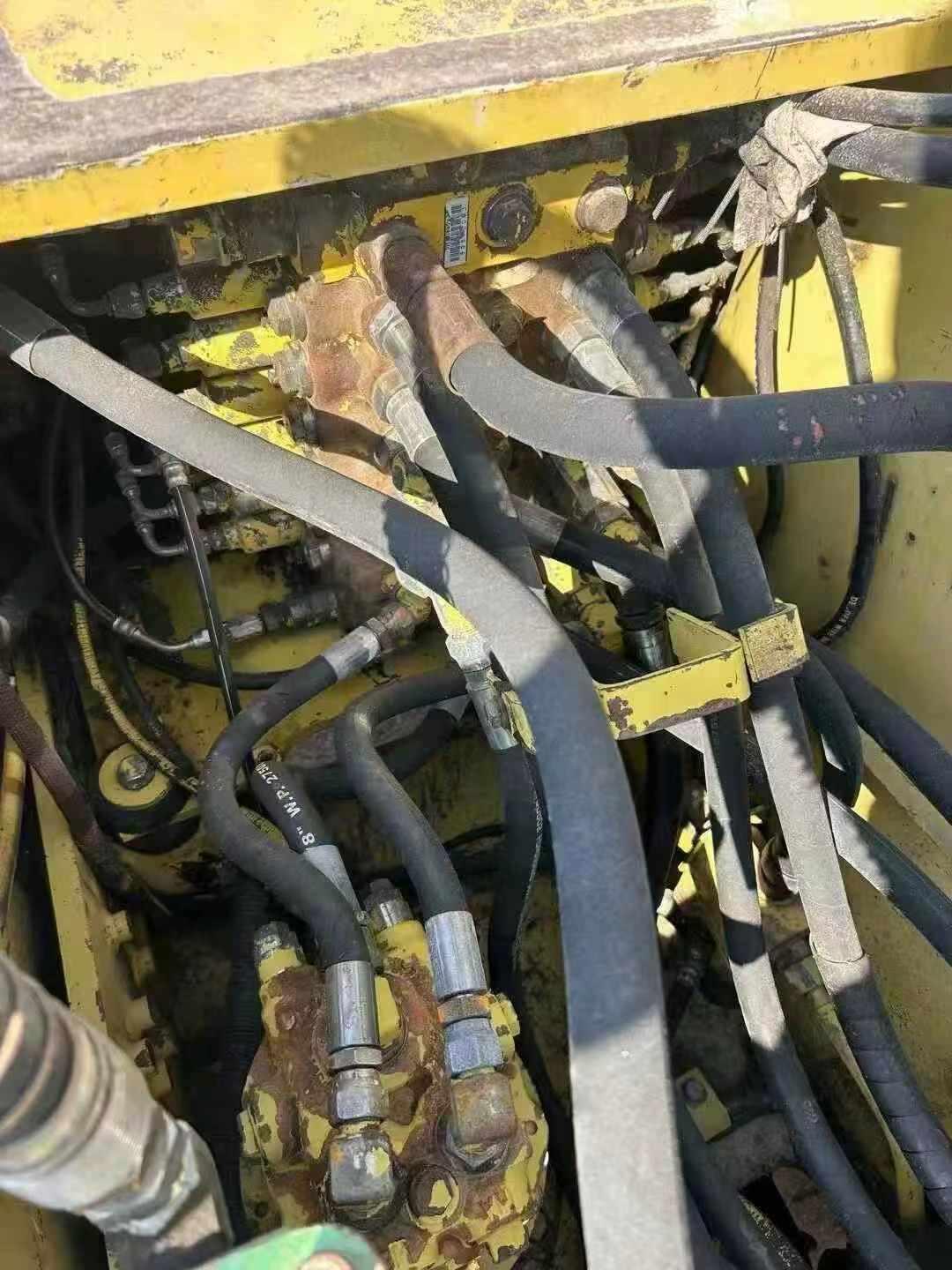 Buy Komatsu PW100 Used Excavator / 7 Used Komatsu PW100 Excavator 2016 Model / 7