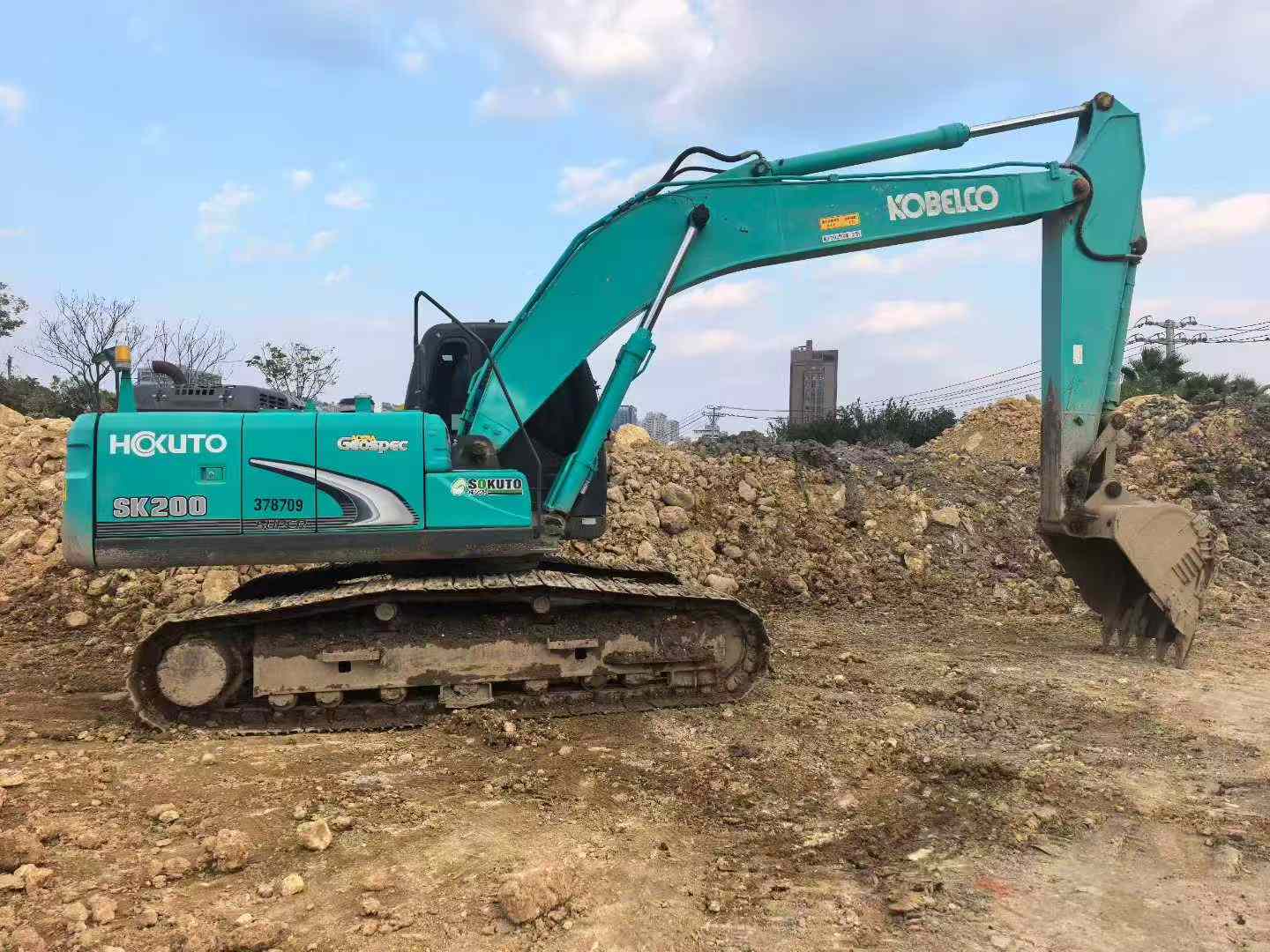 Buy Kobelco SK200 Used Excavator / 6 Used Kobelco SK200 Excavator 2016 Model / 6