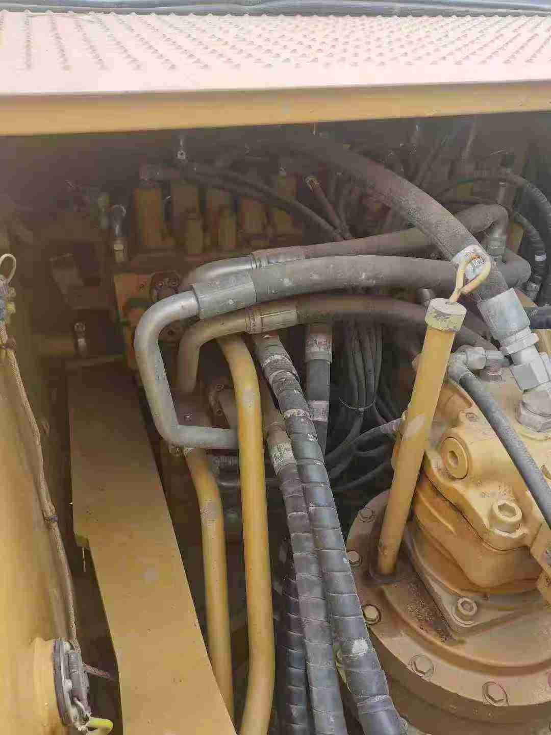 Buy Caterpillar 326DL Used Excavator / 2 Used Caterpillar 326DL Excavator 2018 Model / 2