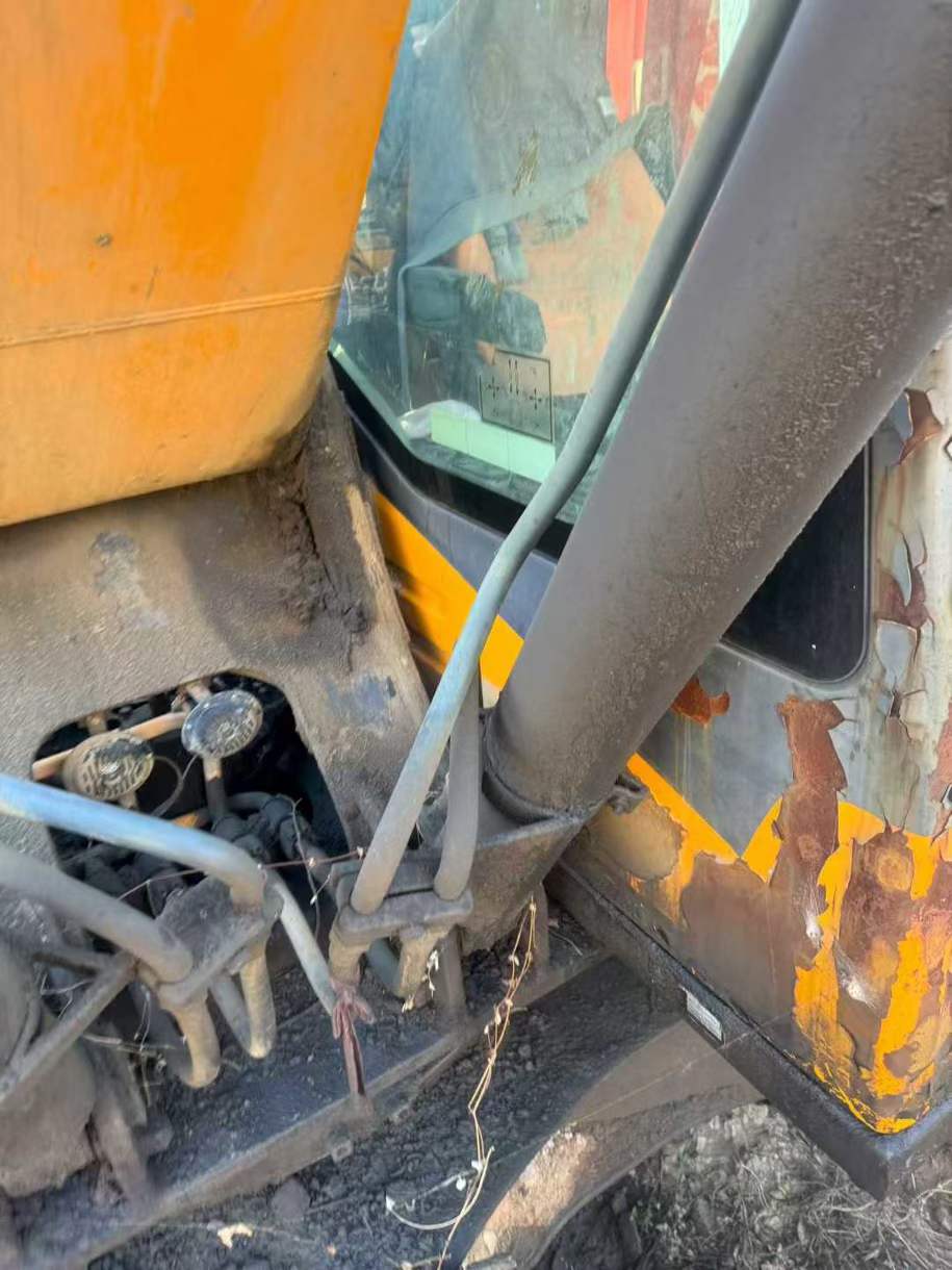 Buy Sany SY215C-8S Used Excavator / 5 Used Sany SY215C-8S Excavator 2010 Model / 5