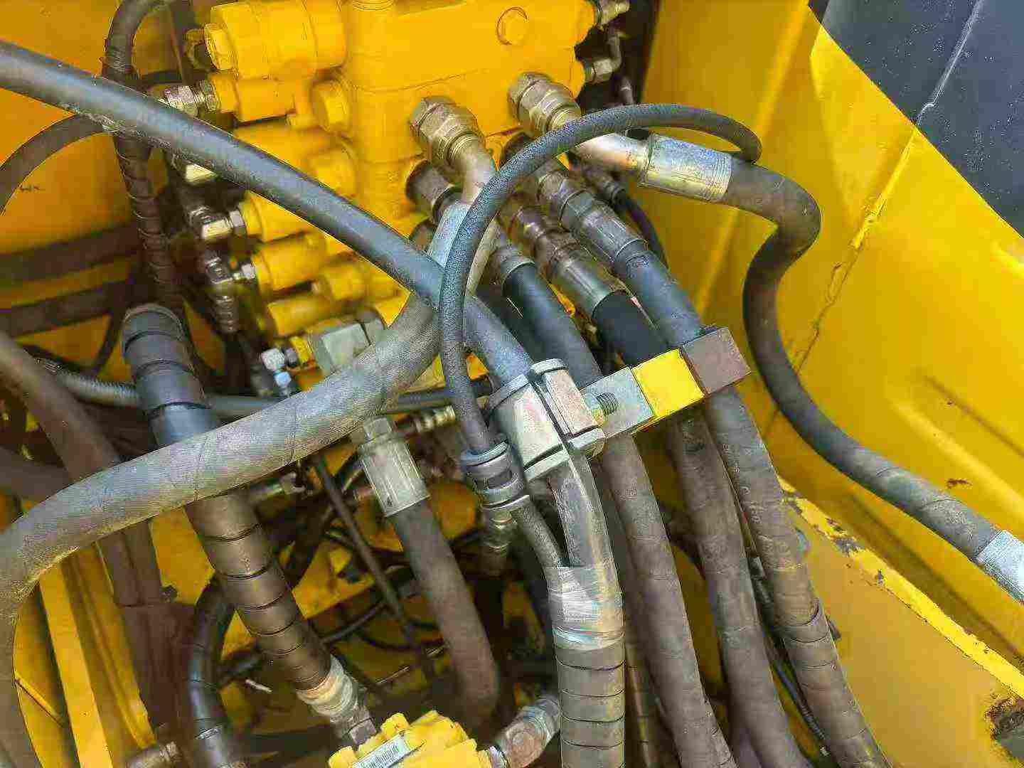 Buy Komatsu PC120-8 Used Excavator / 6 Used Komatsu PC120-8 Excavator 2016 Model / 6