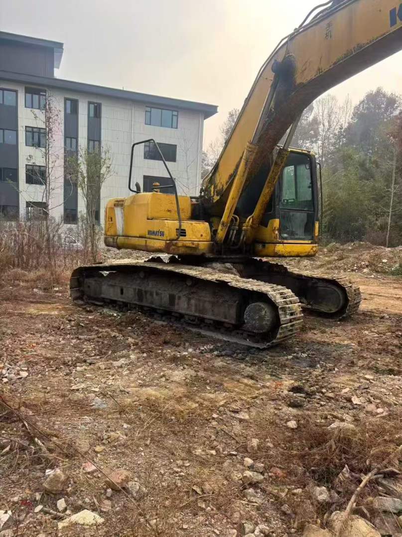 Buy Komatsu PW200-7 Used Excavator / 2 Used Komatsu PW200-7 Excavator 2016 Model / 2