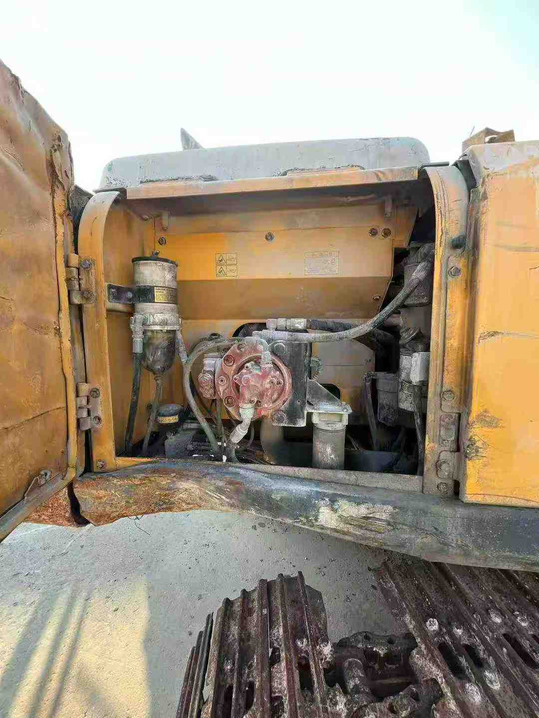 Buy Hyundai R215VSN Used Excavator / 6 Used Hyundai R215VSN Excavator 2020 Model / 6