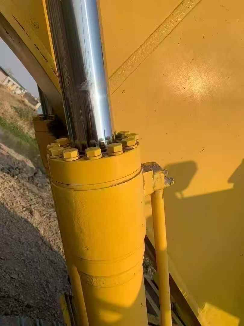 Buy Komatsu PC200-8 Used Excavator / 7 Used Komatsu PC200-8 Excavator 2021 Model / 7