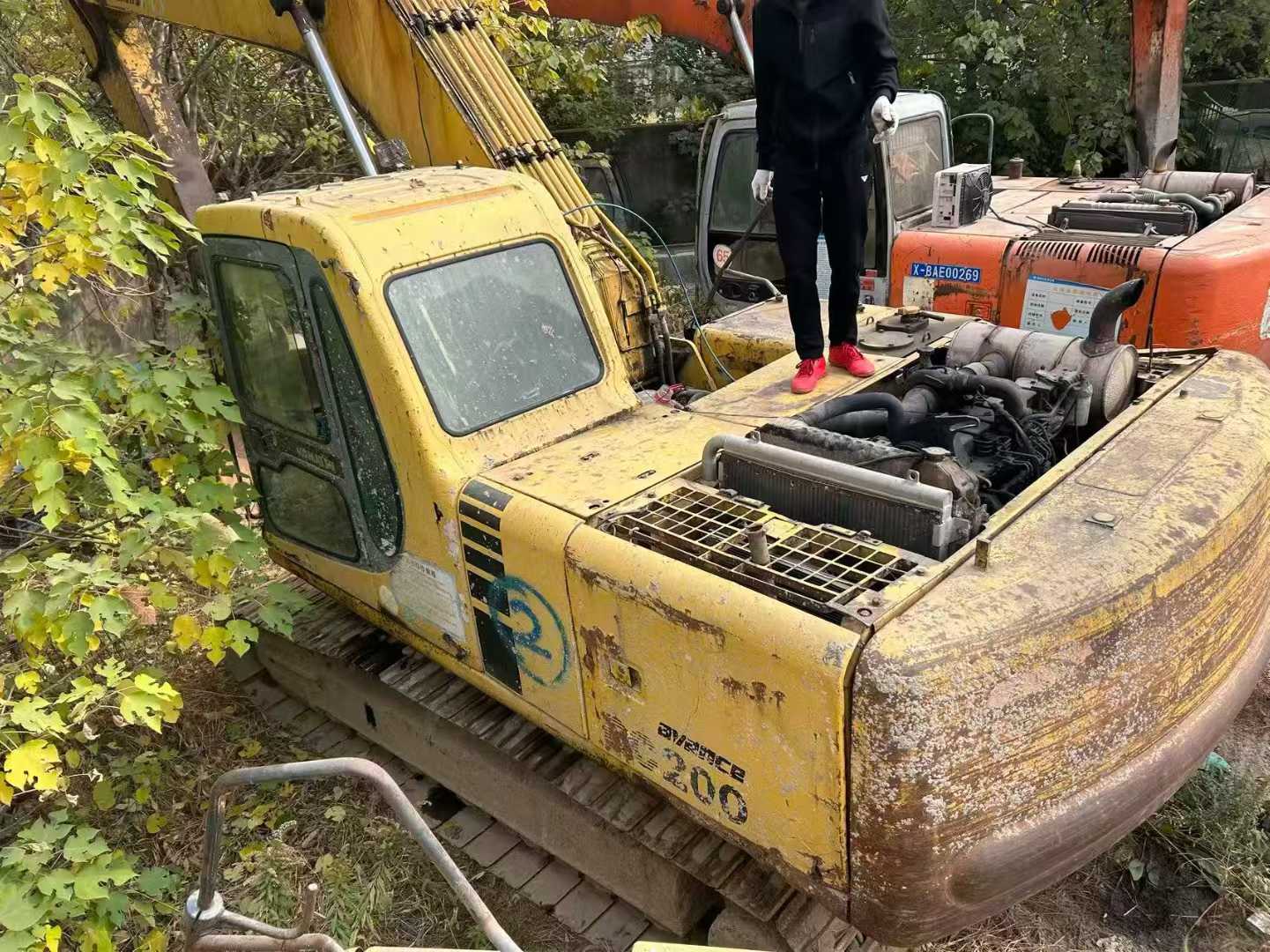 Buy Komatsu PC60 Used Excavator / 1