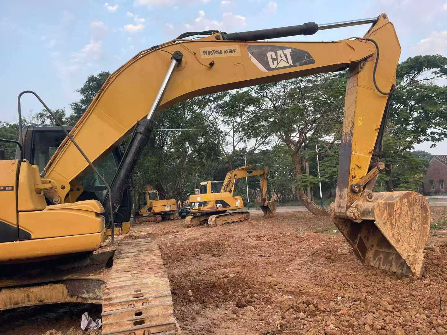 Used Caterpillar 329DL Excavator 2011 Model / 2