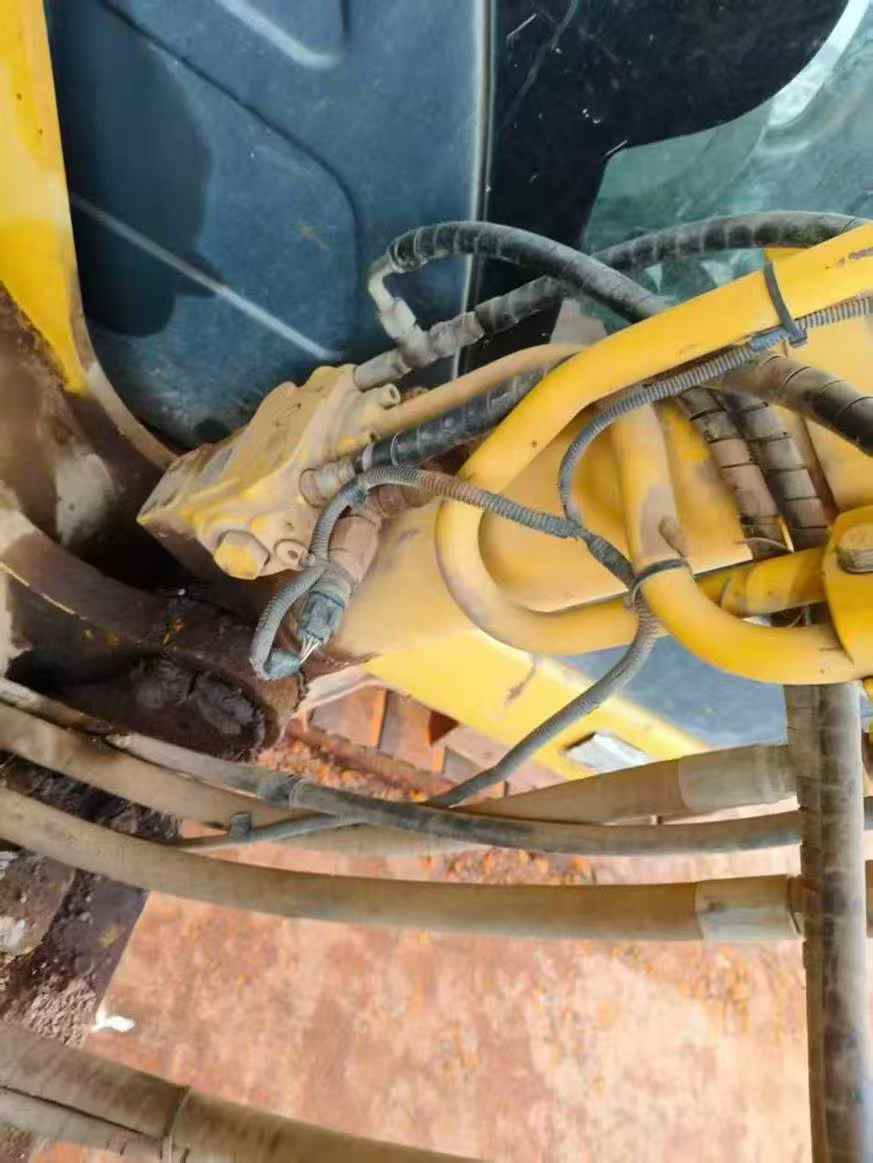 Buy Sumitomo SH200-5 Used Excavator / 5 Used Sumitomo SH200-5 Excavator 2016 Model / 5