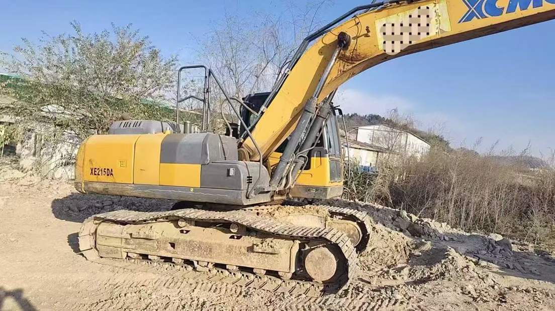 Buy XCMG LW200 Used Excavator / 2 Used XCMG LW200 Excavator 2018 Model / 2